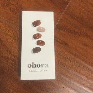 Ohora “Brown Sugar” semi-cured gel nail strips